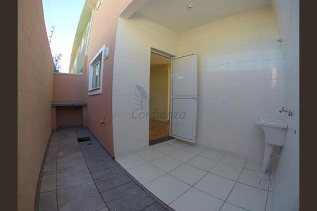 20_photo/94dcfc1b53.7ea0ff8d58ae25d5-ATLAS-5d666e64-1c84-4ae0-8b9c-f210d0d62a4e.jpg de casa à venda com 2 quartos, 84m² em Umbará, Curitiba