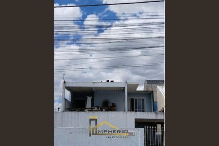 4_photo/94dcfc297f.e182d30f96765f76-ATLAS-2cdef866-732b-4a97-879b-b363a40bc3dd.jpg de casa à venda com 3 quartos, 160m² em Campo de Santana, Curitiba