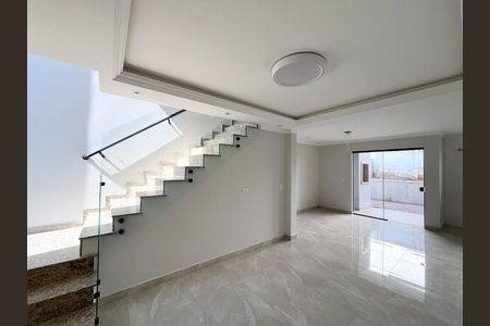 6_photo/94dcfc2a13.01662ca2a71d017e-ATLAS-8dd5129c-8d79-42ee-96a4-cef0bf01576f.jpg de casa à venda com 3 quartos, 141m² em Campo de Santana, Curitiba