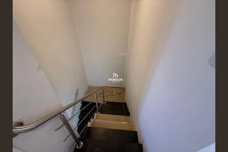 14_photo/94dcfc2a13.5b060546081b3a22-ATLAS-85299e3c-17bb-47fd-9a4e-a8d643a689d4.jpg de casa à venda com 3 quartos, 120m² em Campo de Santana, Curitiba