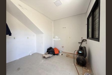 16_photo/94dcfc2a13.5b060546081b3a22-ATLAS-e2f86888-1067-47da-b9df-d1f23bd6141f.jpg de casa à venda com 3 quartos, 120m² em Campo de Santana, Curitiba