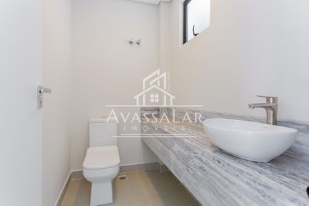 8_photo/94dcfc2a13.7a33c65ee9338592-ATLAS-3db90d75-8d2f-4b47-ba41-c1ad8fcbfbc6.jpg de casa à venda com 0 quarto, 168m² em Campo de Santana, Curitiba