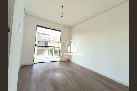 4_photo/94dcfc2a13.e0c30c408cde44d9-ATLAS-9d87f12d-0640-4e74-8478-9fadfe095677.jpg de casa à venda com 3 quartos, 132m² em Campo de Santana, Curitiba