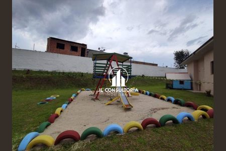 12_photo/94dcfc2a13.e0c30c408cde44d9-ATLAS-e3644a72-42d1-4114-85cc-9869afa1722b.jpg de casa à venda com 3 quartos, 132m² em Campo de Santana, Curitiba