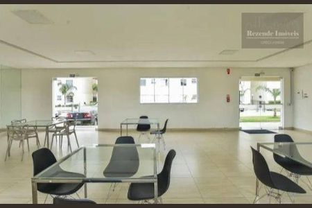 17_photo/94dcfc2a1b.63f9168372ce027e-ATLAS-c2e2c884-41ab-403e-b56a-2e12a1e376cd.jpg de apartamento à venda com 2 quartos, 38m² em Campo de Santana, Curitiba