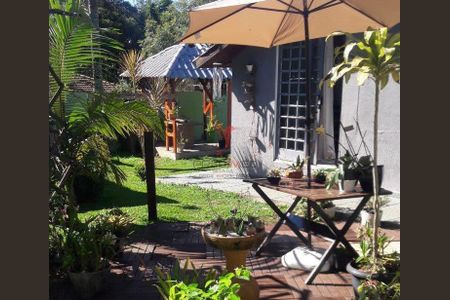 2_photo/94dcfc2b4f.ceff8192393c33de-ATLAS-c403ff1b-2a5e-4067-919d-b3daae10ac87.jpg de casa à venda com 8 quartos, 4949m² em Campo de Santana, Curitiba