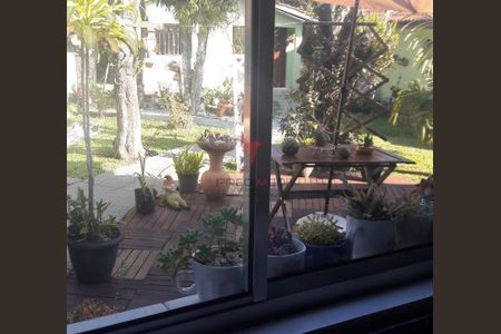 1_photo/94dcfc2b4f.ceff8192393c33de-ATLAS-d82a7827-0dbc-4397-90a7-400a67d1613b.jpg de casa à venda com 8 quartos, 4949m² em Campo de Santana, Curitiba