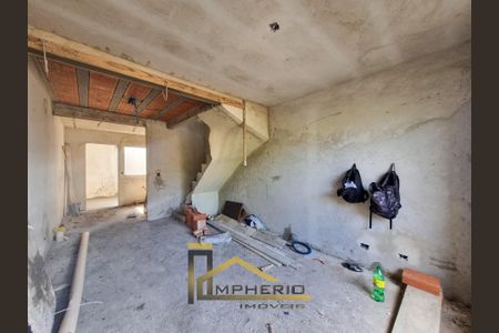 5_photo/94dcfc2d19.0bc30f596f1079de-ATLAS-6970a472-d8dc-4506-a296-e0d8c7675922.jpg de casa à venda com 2 quartos, 70m² em Campo de Santana, Curitiba