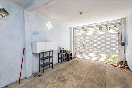 4_photo/94dcfc2d27.4cea1a0b3f6bbd2f-ATLAS-2e377c57-8e2d-4a11-8c12-d2f71559e5e3.jpg de casa à venda com 2 quartos, 65m² em Campo de Santana, Curitiba