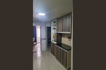 7_photo/94dcfc2d45.1ad5fb952b026013-ATLAS-3a608cc4-e13c-4f31-adda-c6671c536bf9.jpg de casa à venda com 3 quartos, 110m² em Campo de Santana, Curitiba