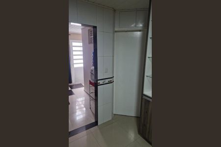 4_photo/94dcfc2d45.1ad5fb952b026013-ATLAS-8abdf888-5510-4c03-81aa-b27e3c8d0bb3.jpg de casa à venda com 3 quartos, 110m² em Campo de Santana, Curitiba