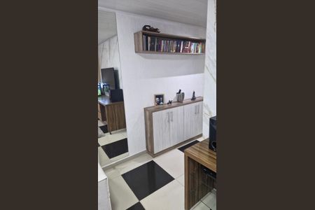 21_photo/94dcfc2d45.1ad5fb952b026013-ATLAS-c881c438-e58f-4e5e-b69f-86b94e2edd71.jpg de casa à venda com 3 quartos, 110m² em Campo de Santana, Curitiba