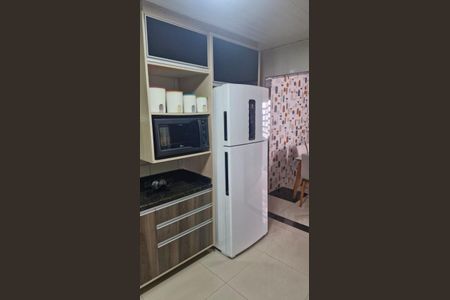 9_photo/94dcfc2d45.1ad5fb952b026013-ATLAS-fda6779c-3c45-4c88-9323-7b4b71fbd3f6.jpg de casa à venda com 3 quartos, 110m² em Campo de Santana, Curitiba