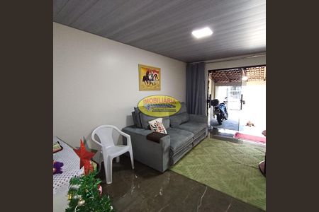 5_photo/94dcfc2d7d.f14d7a494a64fc38-ATLAS-cbb83b32-fd23-4816-a62f-7d7693f59271.jpg de casa à venda com 2 quartos, 70m² em Campo de Santana, Curitiba