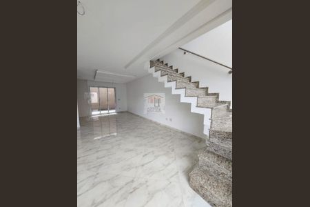 16_photo/94dcfc3145.ceff8192393c33de-ATLAS-ca50daae-b64e-49c0-b6a8-8752f774ff25.jpg de casa à venda com 3 quartos, 125m² em Campo de Santana, Curitiba