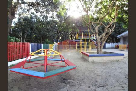 21_photo/94dcfc3707.561dcad3d0cedf12-ATLAS-9b0309b3-9b57-458c-a7f4-836d839b3cf6.jpg de apartamento à venda com 2 quartos, 47m² em Tatuquara, Curitiba