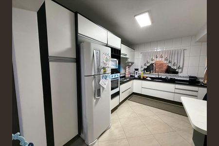 6_photo/94dcfc48e1.d99f53de4104e0ae-ATLAS-6cb78e6d-cffd-4027-8fba-c69ad4fad0a3.jpg de casa à venda com 2 quartos, 80m² em Tatuquara, Curitiba