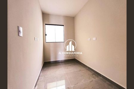 13_photo/94dcfc4919.d9903c12ebe21189-ATLAS-fd76b8eb-e006-42b7-8d8e-120f48b47277.jpg de casa à venda com 2 quartos, 41m² em Tatuquara, Curitiba