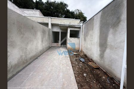 2_photo/94dcfc4d45.864dcca1042e1438-ATLAS-1e452d87-15cf-487d-9a8b-919f17f1c64f.jpg de casa à venda com 2 quartos, 45m² em Tatuquara, Curitiba