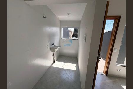 5_photo/94dcfc4d45.864dcca1042e1438-ATLAS-c1b40d90-d73c-40e9-b777-4eef2456a44a.jpg de casa à venda com 2 quartos, 45m² em Tatuquara, Curitiba