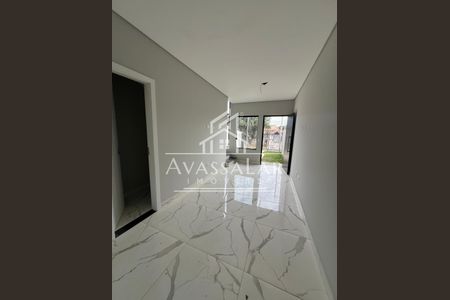 4_photo/94dcfc6307.15f0b58b4521dff9-ATLAS-25bbcbc7-684c-4ea6-8ffe-ab1ebcda9a37.jpg de casa à venda com 2 quartos, 95m² em Pinheirinho, Curitiba