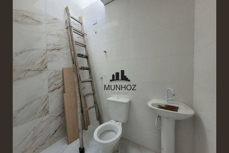 38_photo/94dcfc6307.15f0b58b4521dff9-ATLAS-adf916ca-a4ca-48d9-8380-0de2e714f313.jpg de casa à venda com 2 quartos, 75m² em Pinheirinho, Curitiba