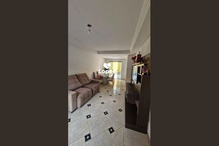 28_photo/94dcfc646f.7954feb32d1ae247-ATLAS-aae09eec-c753-4f15-ad33-64b8f9f4eec5.jpg de casa à venda com 2 quartos, 159m² em Pinheirinho, Curitiba