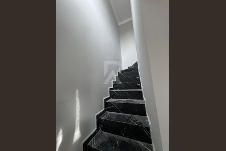 2_photo/94dcfc6deb.34beb6889ad9cd13-ATLAS-4bdf0abd-1537-4c7b-b438-c167683077ac.jpg de casa à venda com 3 quartos, 81m² em Tatuquara, Curitiba