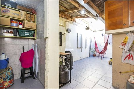 20_photo/94dcfc736b.1061d8d006d8df0d-ATLAS-9be25c5e-e856-4996-84fe-1f1593fb4f9e.jpg de casa à venda com 2 quartos, 85m² em Umbará, Curitiba