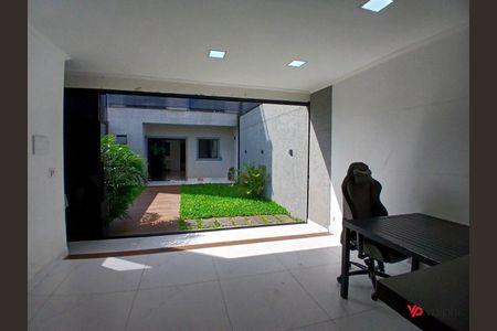 22_photo/94dcfc740d.f3d00f679690c9d3-ATLAS-c368bfd0-65e4-4168-90d4-d0ab281326cf.jpg de casa à venda com 0 quarto, 172m² em Umbará, Curitiba