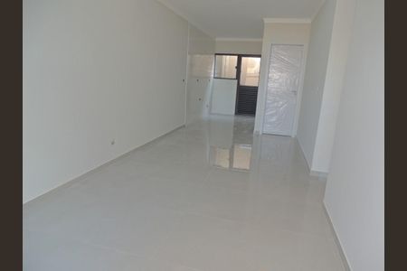 5_photo/94dcfc764b.2e12c05116e92928-ATLAS-3c6f8532-5be9-4c11-870c-ef2f2c28b4fc.jpg de casa à venda com 3 quartos, 56m² em Sítio Cercado, Curitiba