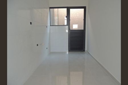 6_photo/94dcfc764b.2e12c05116e92928-ATLAS-e5ef391a-9202-4f3a-92e6-163ad73b55dd.jpg de casa à venda com 3 quartos, 56m² em Sítio Cercado, Curitiba