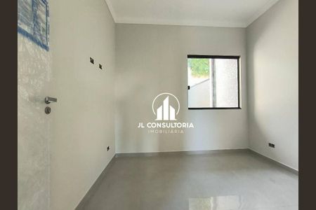 6_photo/94dcfc764b.a1dfbccf3203c124-ATLAS-41418a78-c9a6-4bf1-8916-6e8b7ea1d2ff.jpg de casa à venda com 3 quartos, 56m² em Sítio Cercado, Curitiba