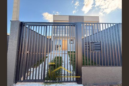 2_photo/94dcfc764b.f5f791107b03977d-ATLAS-82328500-6fcf-4342-84ab-451dcf5ce3d3.jpg de casa à venda com 3 quartos, 81m² em Sítio Cercado, Curitiba