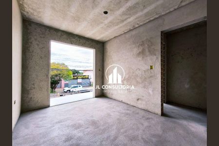 8_photo/94dcfc7709.59dd5ce8d5d56040-ATLAS-635b7eae-feeb-4072-a653-1d9fa442b160.jpg de casa à venda com 3 quartos, 80m² em Pinheirinho, Curitiba