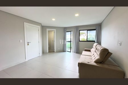 1_photo/94dcfc77fd.6fdee8406a8d1ba2-ATLAS-005936b3-32d4-4aea-ad51-0be6237bbb92.jpg de apartamento para alugar com 1 quarto, 65m² em Sítio Cercado, Curitiba