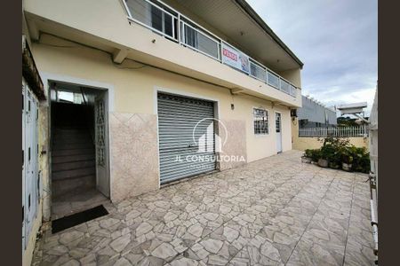 18_photo/94dcfc791b.235b0d64cbaeeb21-ATLAS-eb942dc5-3a9a-4f30-a128-8ed022bb717e.jpg de casa à venda com 5 quartos, 428m² em Pinheirinho, Curitiba