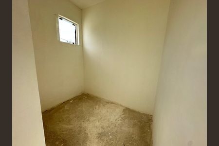 5_photo/94dcfc7987.3c78d5fe0f4aa243-ATLAS-53a69d00-d2b5-4f6b-b00e-d2c060dd39db.jpg de casa à venda com 3 quartos, 92m² em Sítio Cercado, Curitiba