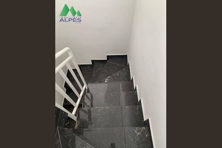 24_photo/94dcfc7987.aadf3f03f16de169-ATLAS-8640b59d-9982-49f4-bcbd-43dcf977116e.jpg de casa à venda com 3 quartos, 90m² em Sítio Cercado, Curitiba