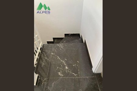 25_photo/94dcfc7987.aadf3f03f16de169-ATLAS-ad17fcde-9a44-4d08-8d3c-d240b765c7ee.jpg de casa à venda com 3 quartos, 90m² em Sítio Cercado, Curitiba