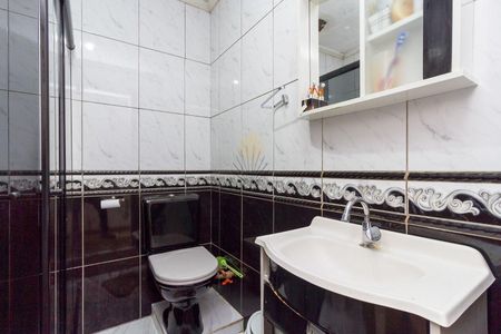 2_photo/94dcfc79c1.df2e9385b3468787-ATLAS-0ad5f749-6f12-462b-b8b9-2f5f03ae97bc.jpg de casa à venda com 4 quartos, 655m² em Pinheirinho, Curitiba