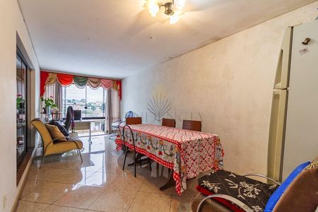 6_photo/94dcfc79c1.df2e9385b3468787-ATLAS-3841613e-c847-4eec-8874-dbc9c4aff709.jpg de casa à venda com 4 quartos, 655m² em Pinheirinho, Curitiba