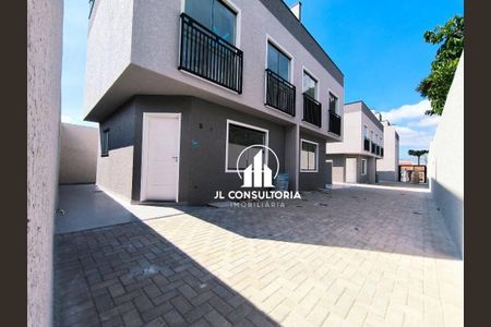 7_photo/94dcfc7c15.745dec030dbffd93-ATLAS-3139e7c6-df7c-4c95-858e-2989abcbc951.jpg de casa à venda com 3 quartos, 111m² em Pinheirinho, Curitiba