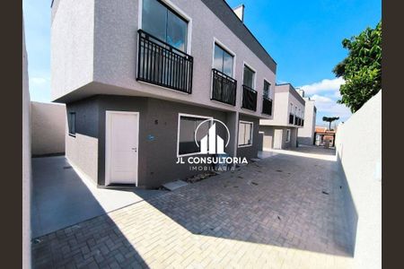 12_photo/94dcfc7c15.745dec030dbffd93-ATLAS-5dba201e-5902-4e28-bcf6-b3409538be39.jpg de casa à venda com 3 quartos, 111m² em Pinheirinho, Curitiba