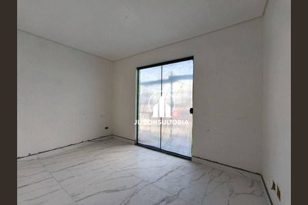 12_photo/94dcfc7c15.8f806d3740685b23-ATLAS-6e767b25-6013-4e15-9cf3-cf0e1d19d23d.jpg de casa à venda com 3 quartos, 123m² em Pinheirinho, Curitiba