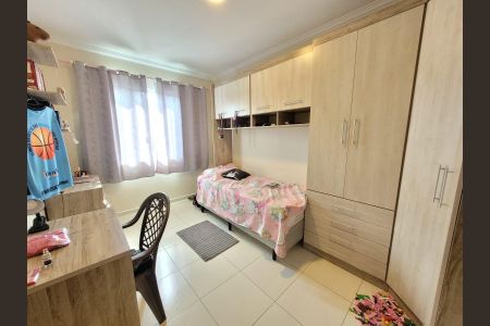 6_photo/94dcfc7ced.f861ecc718bdcbd7-ATLAS-47bbea2c-2d95-4bd9-8752-f593faa74ea0.jpg de casa à venda com 3 quartos, 180m² em Pinheirinho, Curitiba