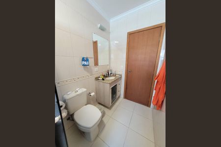 18_photo/94dcfc7ced.f861ecc718bdcbd7-ATLAS-ddf4f2cc-06e5-4aca-ab97-2ef7c55fda76.jpg de casa à venda com 3 quartos, 180m² em Pinheirinho, Curitiba