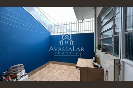 2_photo/94dcfc7cf5.54887b4dc90f8163-ATLAS-19670750-b85a-4e54-861d-1b2d2ee7dc66.jpg de casa à venda com 2 quartos, 73m² em Pinheirinho, Curitiba