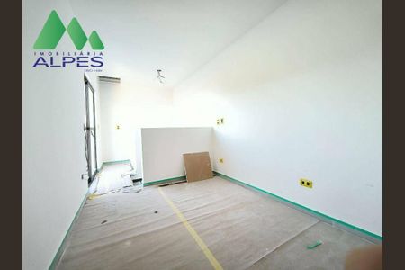 10_photo/94dcfc7e1d.6574d05b0a395a1a-ATLAS-72bd1127-4db1-4eb4-9343-2fdbfc3f24c4.jpg de casa à venda com 3 quartos, 100m² em Pinheirinho, Curitiba