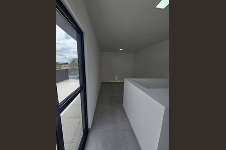 9_photo/94dcfc7e1d.7dc8830e50869d55-ATLAS-4b0395c9-b04a-4d5e-aa53-10edf5534bb3.jpg de casa à venda com 3 quartos, 106m² em Pinheirinho, Curitiba